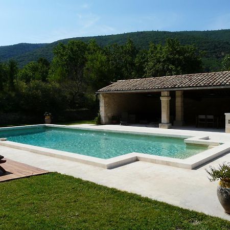 Joli Mas Provençal du 19ème siècle avec grande piscine privée, situé au calme, en campagne de Lacoste, au cœur du Luberon, 6 personnes, LS2-239 Amanto Lacoste  Esterno foto