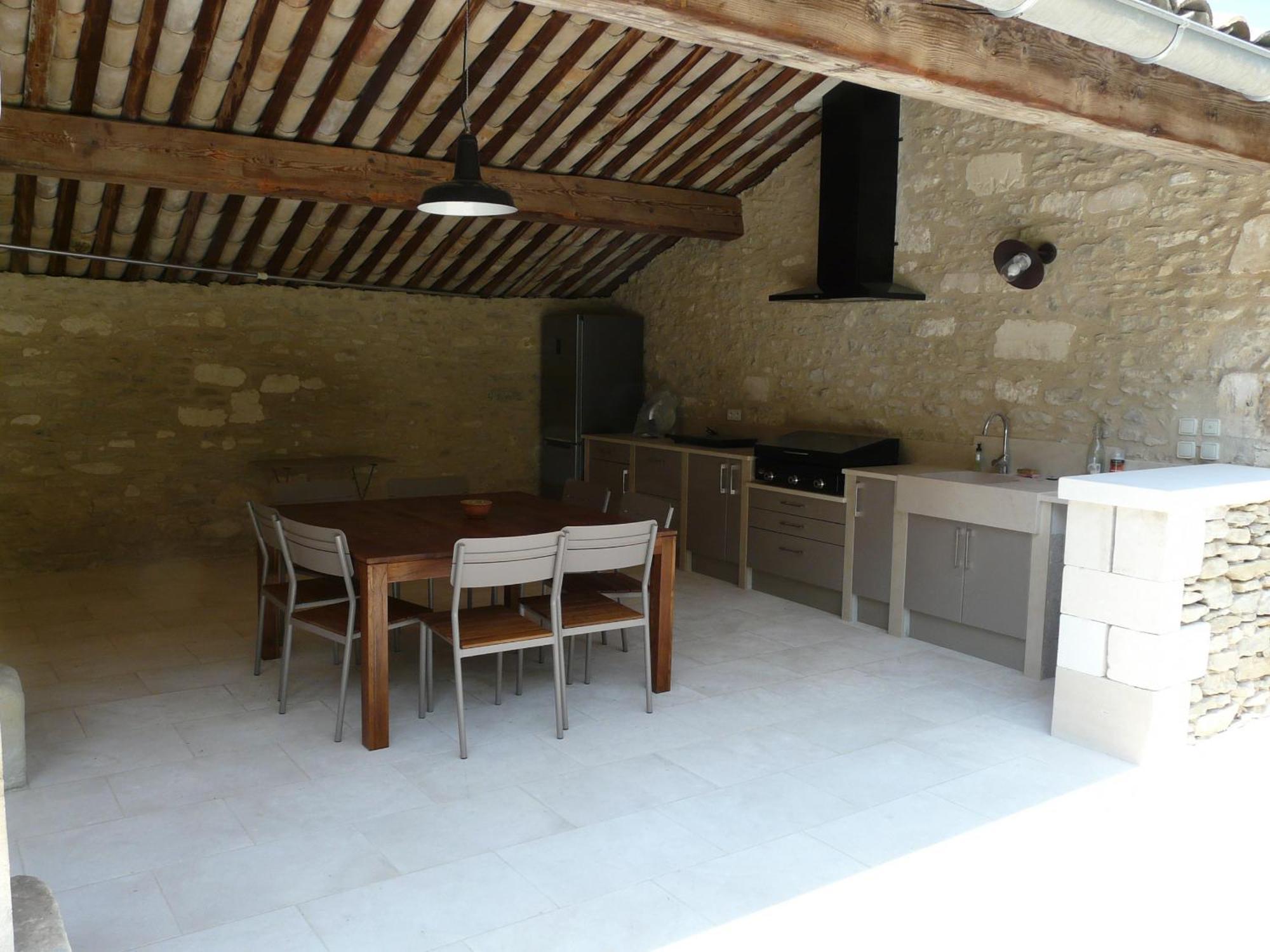 Joli Mas Provençal du 19ème siècle avec grande piscine privée, situé au calme, en campagne de Lacoste, au cœur du Luberon, 6 personnes, LS2-239 Amanto Lacoste  Esterno foto