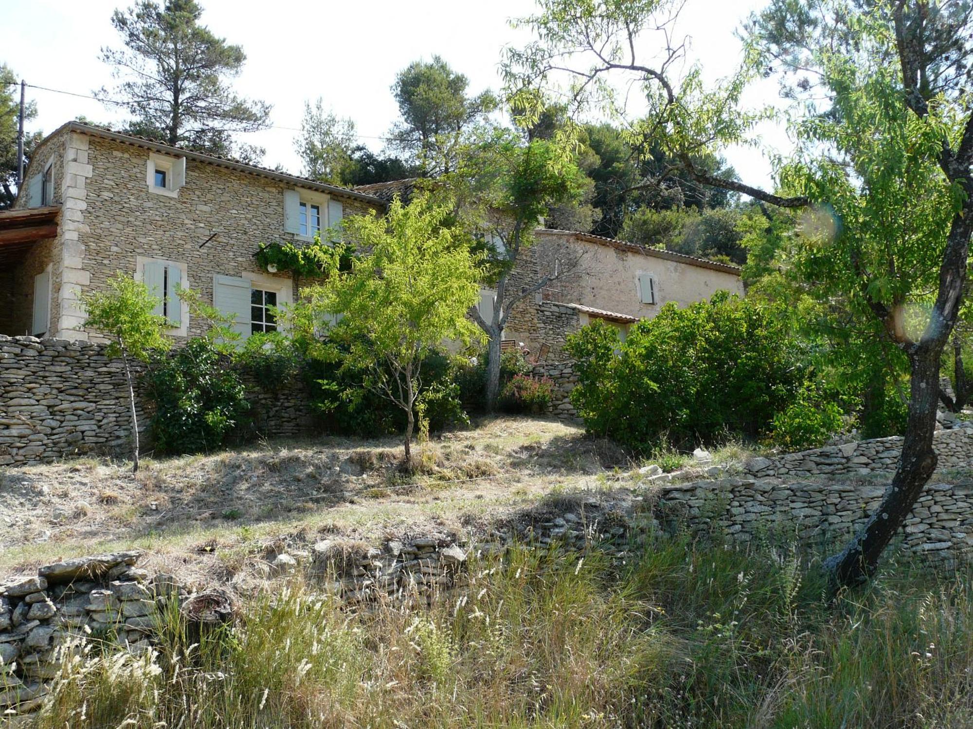 Joli Mas Provençal du 19ème siècle avec grande piscine privée, situé au calme, en campagne de Lacoste, au cœur du Luberon, 6 personnes, LS2-239 Amanto Lacoste  Esterno foto